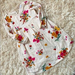 Old Navy floral dress 🌼 🌺 🌸